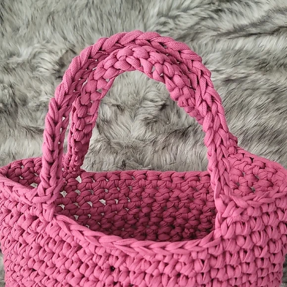 Handcrafted Pink Woven Tote Bag - Picture 3 of 14